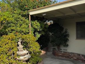 2109 N Lincoln Street, Burbank CA 91504