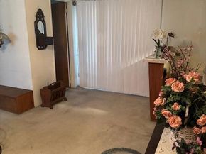 2109 N Lincoln Street, Burbank CA 91504