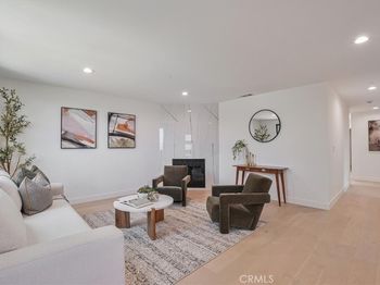3560 Lavell Drive
