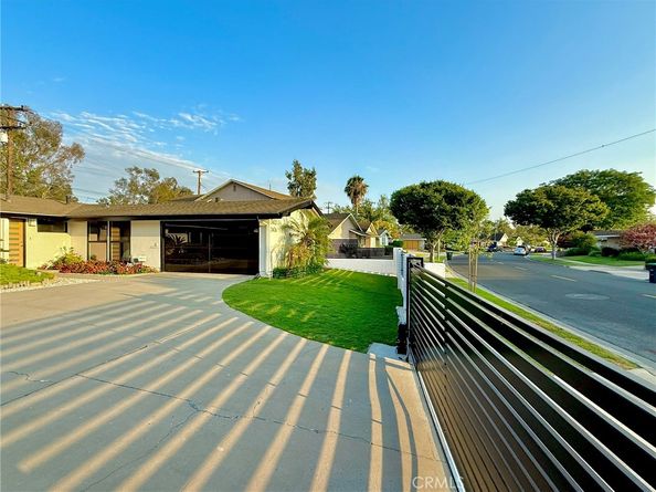 3432 Yellowtail Drive, Rossmoor CA 90720