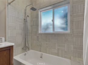 3422 6th, Los Angeles CA 90018