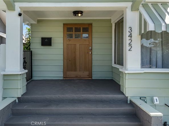 3422 6th, Los Angeles CA 90018