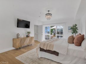 851 N San Vicente 128, West Hollywood CA 90069