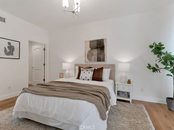 851 N San Vicente 128, West Hollywood CA 90069