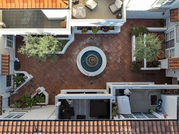 851 N San Vicente 128, West Hollywood CA 90069