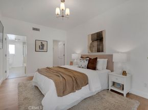 851 N San Vicente 128, West Hollywood CA 90069