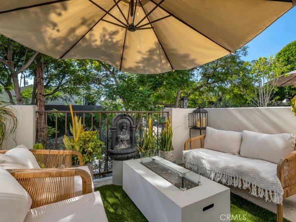 851 N San Vicente 128, West Hollywood CA 90069
