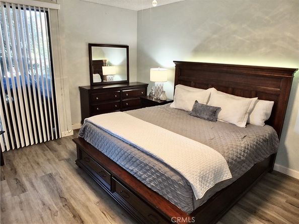 1655 Clark 124, Long Beach CA 90815