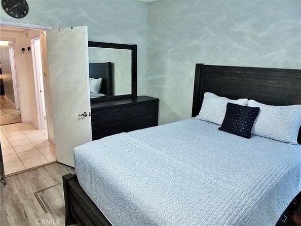 1655 Clark 124, Long Beach CA 90815