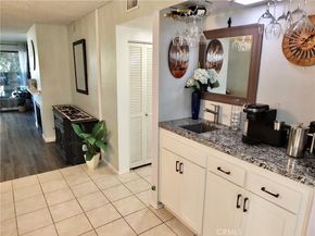 1655 Clark 124, Long Beach CA 90815