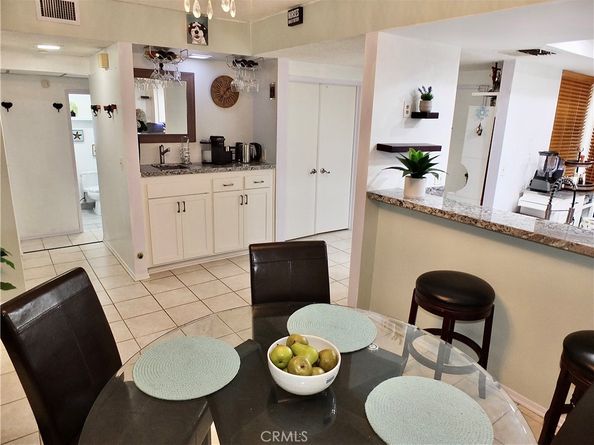 1655 Clark 124, Long Beach CA 90815