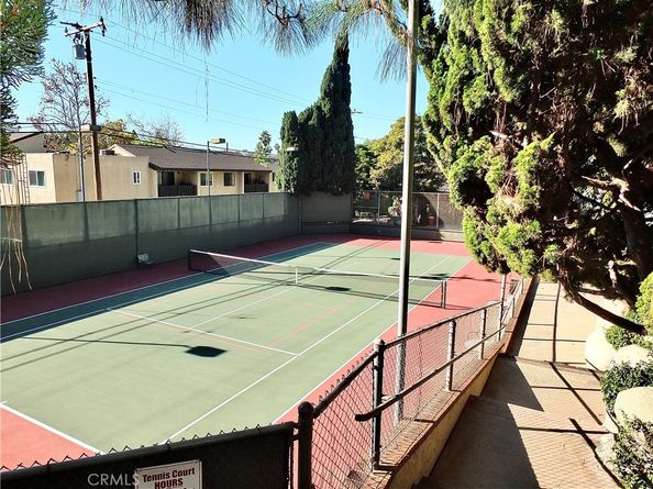 1655 Clark 124, Long Beach CA 90815