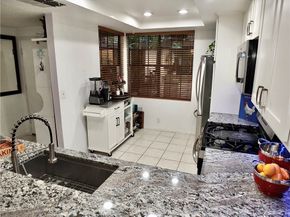 1655 Clark 124, Long Beach CA 90815