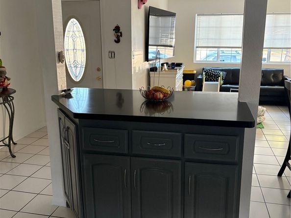 12233 Compton Avenue, Los Angeles CA 90059