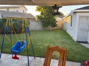 12233 Compton Avenue, Los Angeles CA 90059