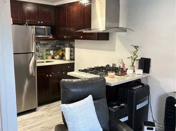 12233 Compton Avenue, Los Angeles CA 90059