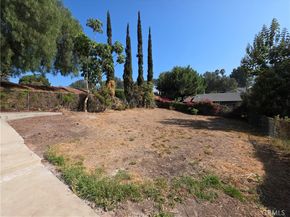 13664 earlham, Whittier CA 90602