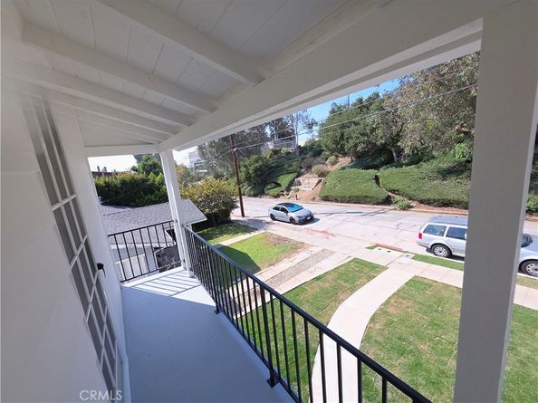 13664 earlham, Whittier CA 90602