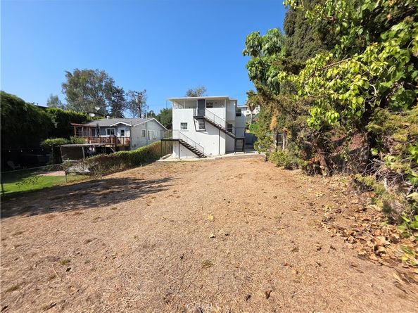 13664 earlham, Whittier CA 90602