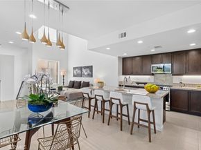 555 Rockefeller, Irvine CA 92612