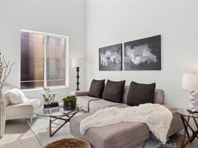 555 Rockefeller, Irvine CA 92612