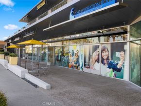 555 Rockefeller, Irvine CA 92612