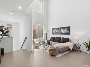 555 Rockefeller, Irvine CA 92612