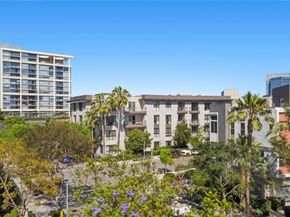 555 Rockefeller, Irvine CA 92612
