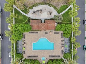 6 Versailles, Irvine CA 92602