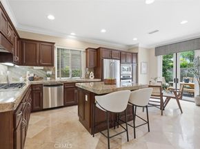 6 Versailles, Irvine CA 92602