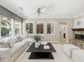 6 Versailles, Irvine CA 92602