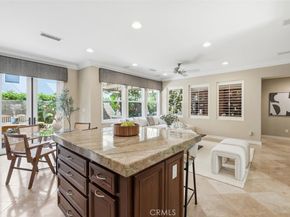 6 Versailles, Irvine CA 92602