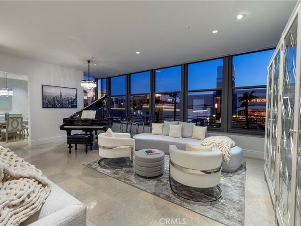 345 E Colorado Boulevard 404, Pasadena CA 91101