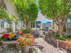23 Lochmoor Lane, Newport Beach CA 92660