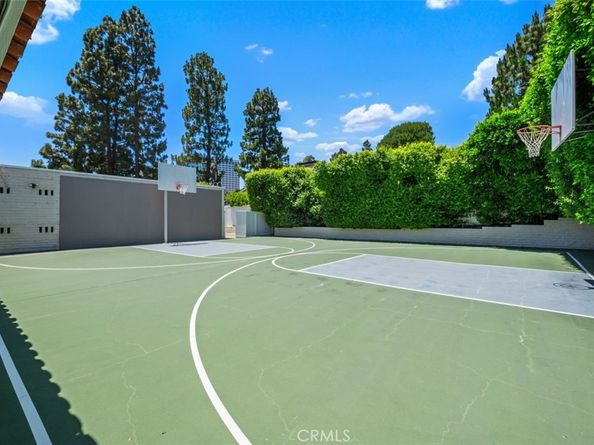 23 Lochmoor Lane, Newport Beach CA 92660
