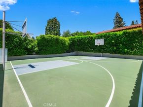 23 Lochmoor Lane, Newport Beach CA 92660