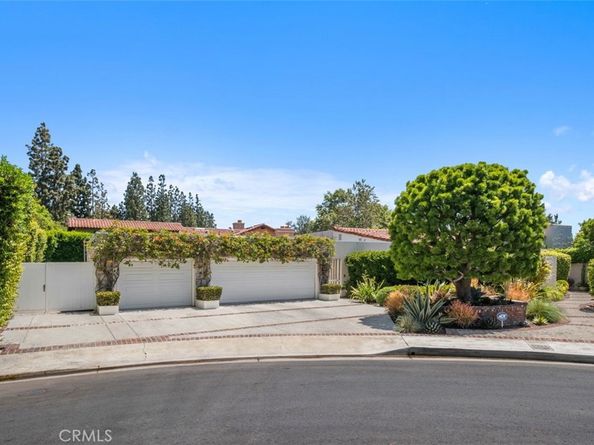 23 Lochmoor Lane, Newport Beach CA 92660