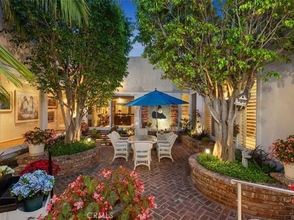 23 Lochmoor Lane, Newport Beach CA 92660