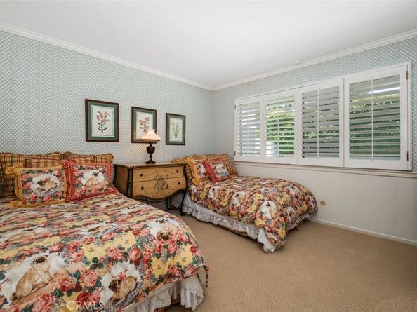 23 Lochmoor Lane, Newport Beach CA 92660