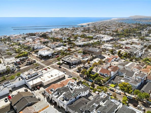 416 Orchid Avenue, Corona Del Mar CA 92625