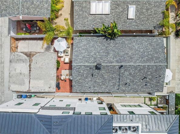 1738 Miramar Drive, Newport Beach CA 92661