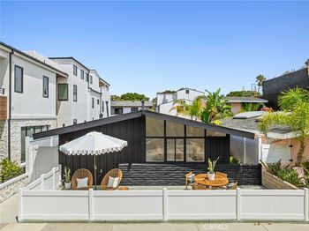 1738 Miramar Drive
