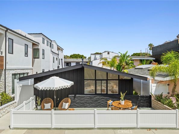 1738 Miramar Drive, Newport Beach CA 92661