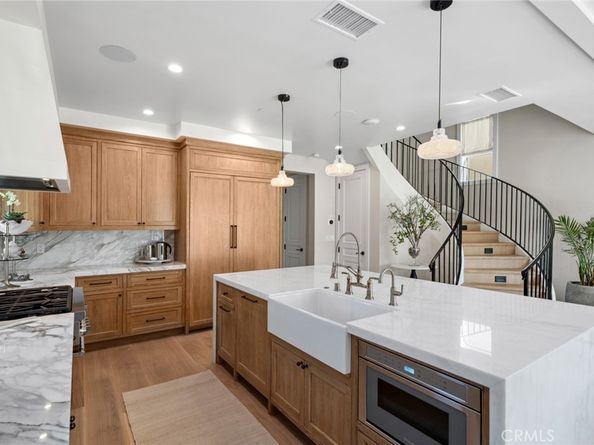 318 Coronado Street, Newport Beach CA 92661