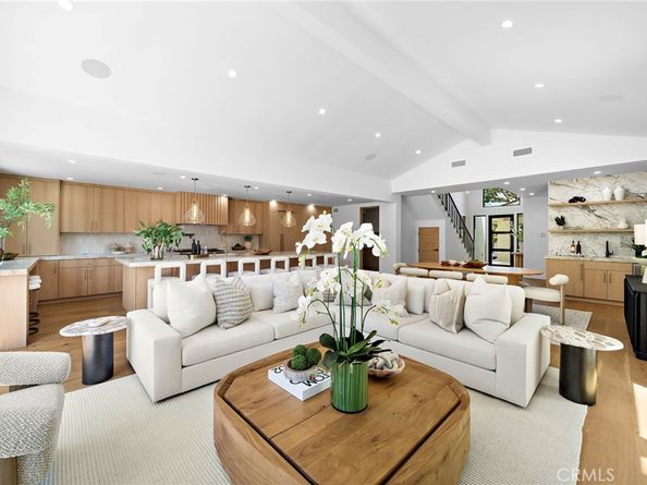 25 Rue Grand Vallee, Newport Beach CA 92660