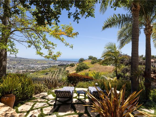 19 Old Ranch Road, Laguna Niguel CA 92677