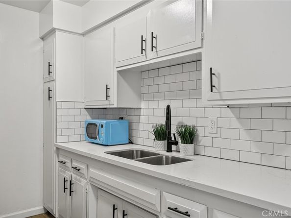 901 Linden Avenue 8, Long Beach CA 90813