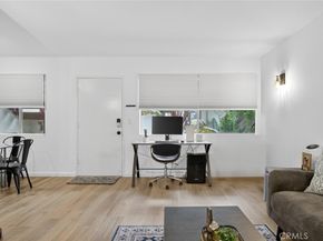 901 Linden Avenue 8, Long Beach CA 90813