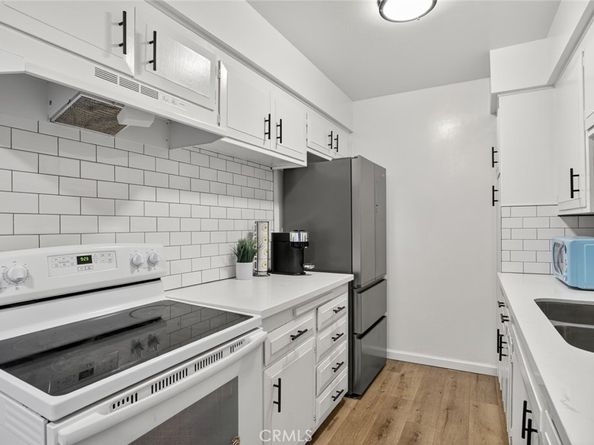 901 Linden Avenue 8, Long Beach CA 90813