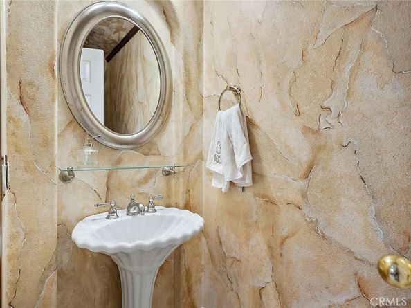 26481 La Scala, Laguna Hills CA 92653